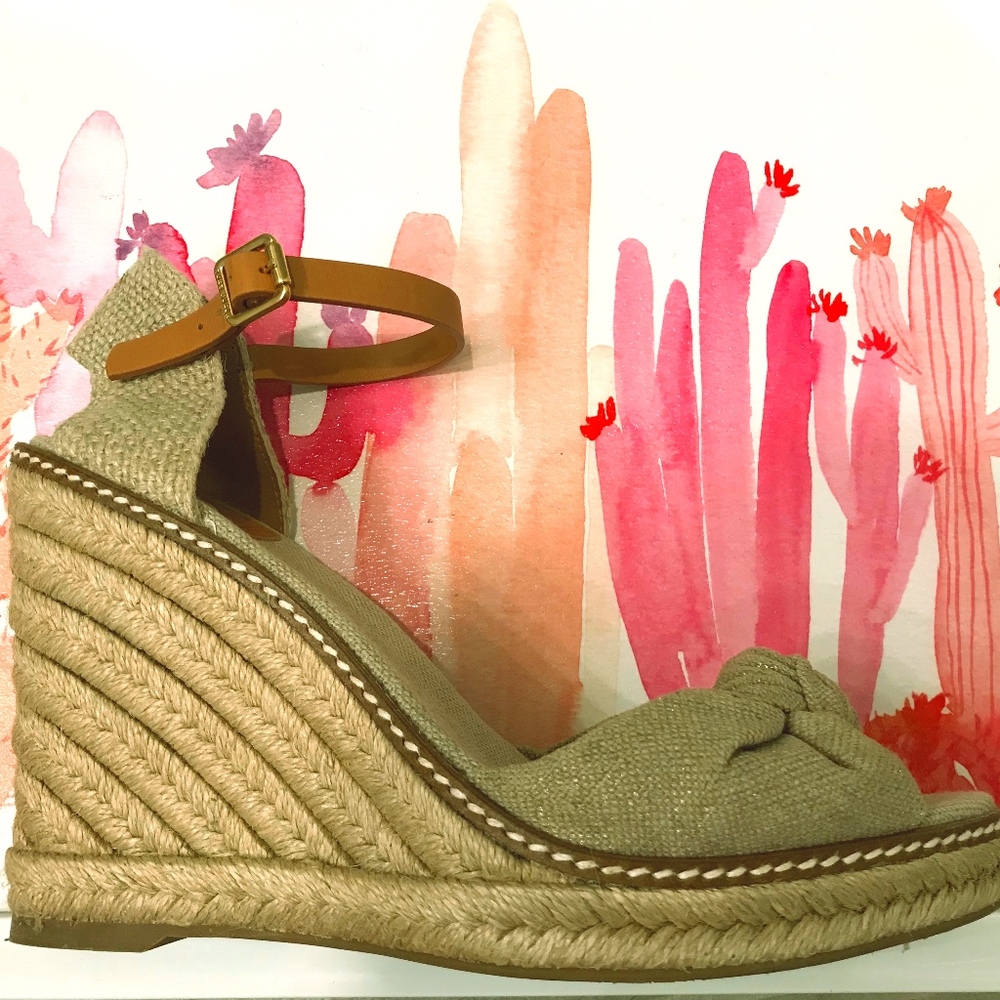 Tory Burch Macy Gold/Natural Linen Espadrilles 9.5